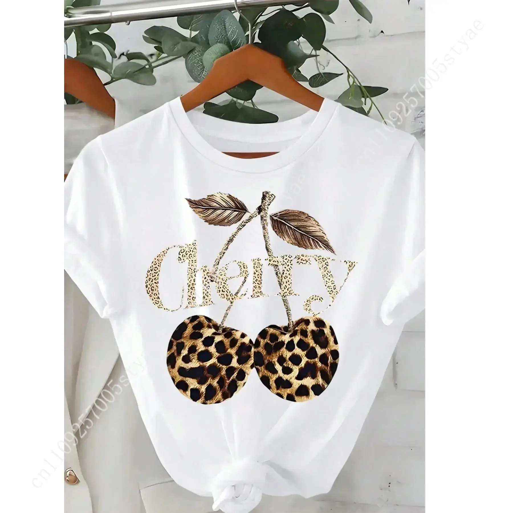 เสื้อยืดกราฟิกคอกลมลายเชอร์รี่ - Tee Graphic Print บทวิจารณ์และราคา